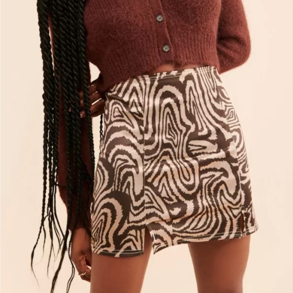 UO Satin Mini Skirt (Size XS)